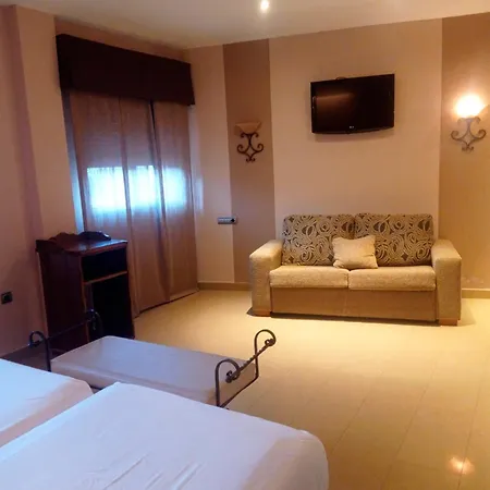 Hotel La Brasa 2*