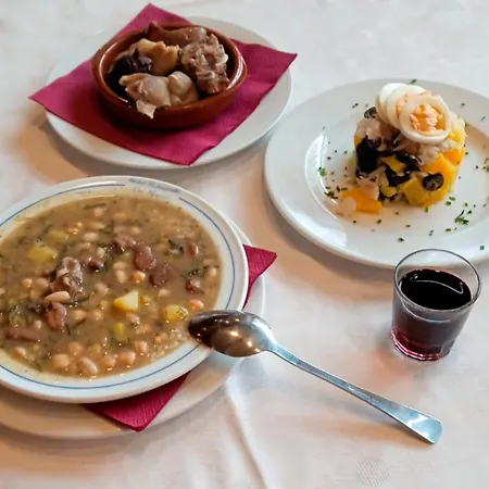 La Brasa Hotel Vélez de Benaudalla