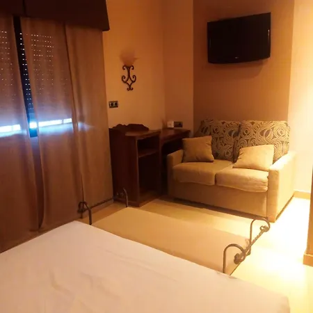 La Brasa Hotel Vélez de Benaudalla