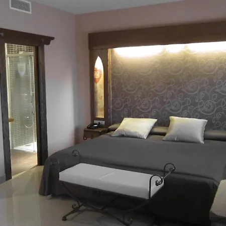 La Brasa Hotel Vélez de Benaudalla
